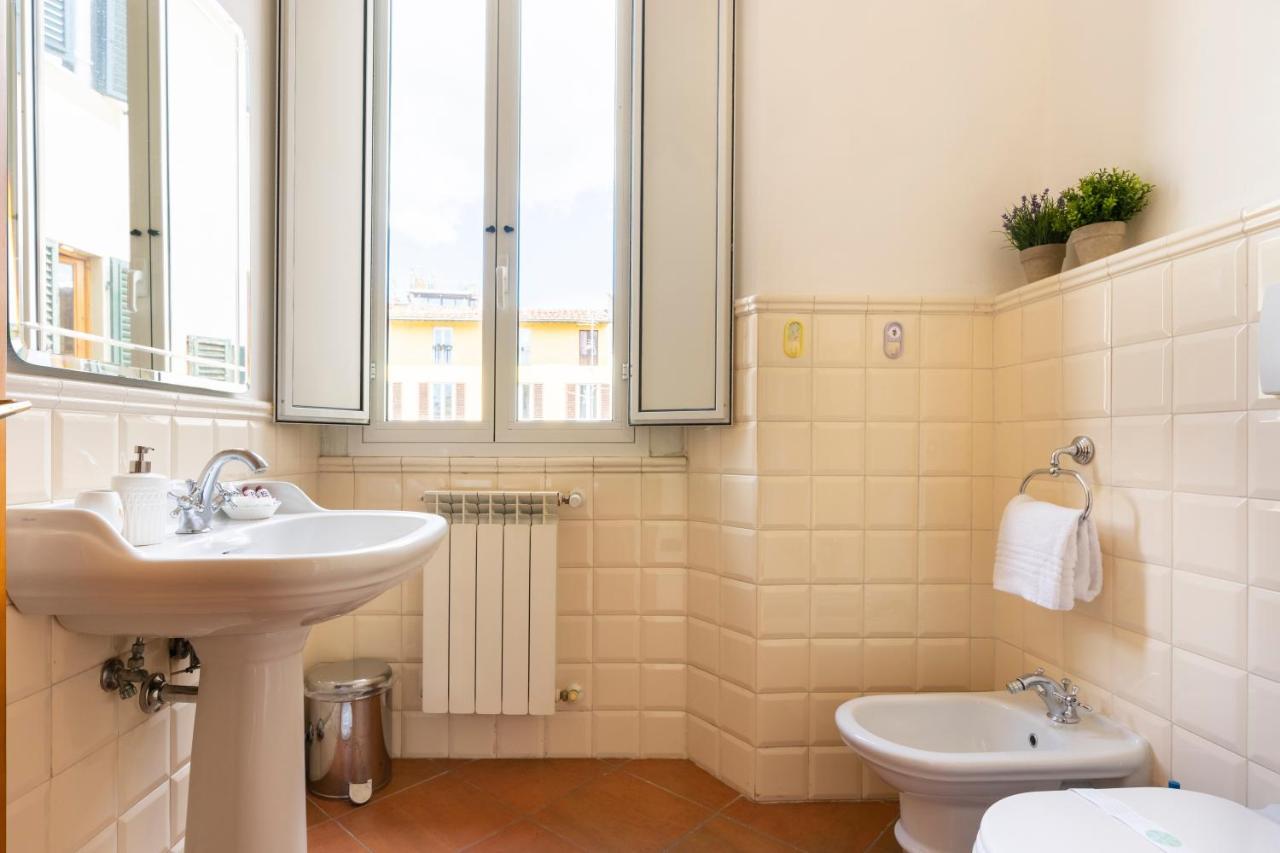 Verdi 11 Firenze Kültér fotó